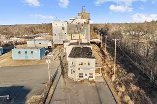 46 Apel Pl, Manchester, CT 06042 - Photo 1