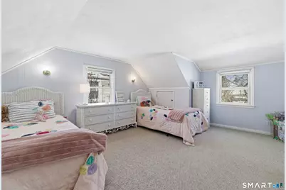 18 Saint James Street, West Hartford, CT 06119 - Photo 27