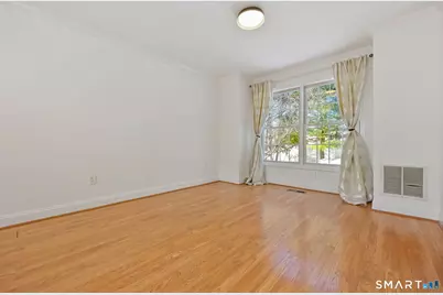 2 Village Court #2, Wilton, CT 06897 - Photo 9