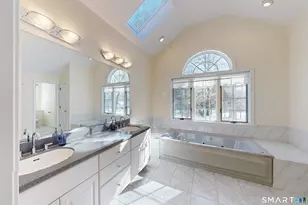 183 Coachmans Dr, Southbury, CT 06488 - Photo 23