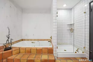 53 Rock Hill Rd, Woodbridge, CT 06525 - Photo 23