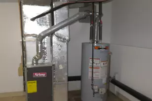 410 Farmington Ave, New Britain, CT 06053 - Photo 23