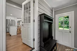 31 Smedley Rd, Fairfield, CT 06824 - Photo 23