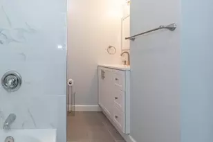 23 Pearl St, Manchester, CT 06040 - Photo 17