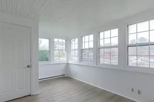 23 Pearl St, Manchester, CT 06040 - Photo 3