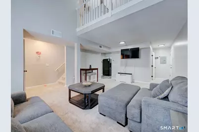 11 Concorde Way #B2, Windsor Locks, CT 06096 - Photo 5