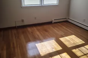 56 Mozart St, West Hartford, CT 06110 - Photo 7