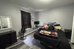 24 Lester St, Ansonia, CT 06401 - Photo 25