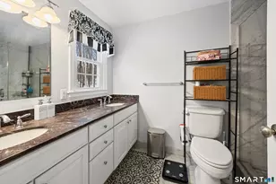 10 Candlewood Ln, Farmington, CT 06032 - Photo 23