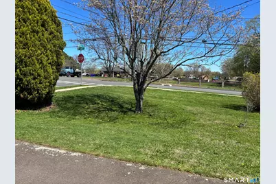 202 Reed Avenue, Windsor Locks, CT 06096 - Photo 11