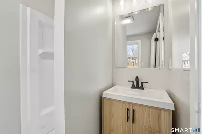 38 Mildred Road, West Hartford, CT 06107 - Photo 7