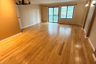 23 Margo Ct, Cromwell, CT 06416 - Photo 7