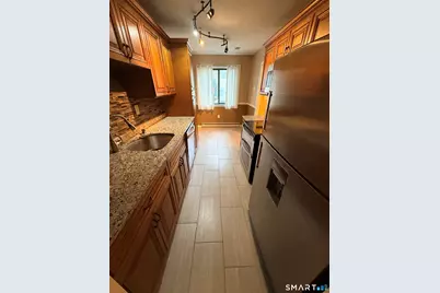 23 Margo Court #23, Cromwell, CT 06416 - Photo 5