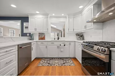 87 Gail Lane, South Windsor, CT 06074 - Photo 9