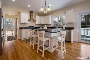 2111 Jennifers Dr, Guilford, CT 06437 - Photo 5