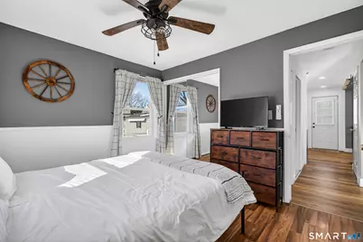 122 Shawmut Avenue, North Haven, CT 06473 - Photo 21