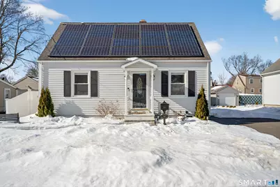 122 Shawmut Avenue, North Haven, CT 06473 - Photo 1