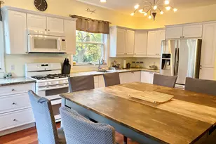 1908 Stratfield Rd, Fairfield, CT 06825 - Photo 5