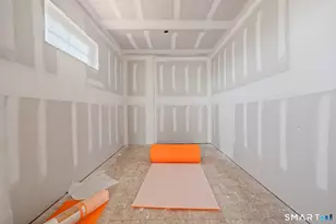 300 Gardner St, Manchester, CT 06040 - Photo 13