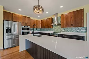 300 Gardner St, Manchester, CT 06040 - Photo 17