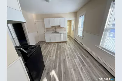 15 Beacon Street #1st Floor, Hartford, CT 06105 - Photo 3