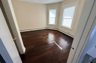 15 Beacon St, Hartford, CT 06105 - Photo 7