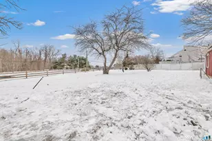 699 Daniels Farm Rd, Trumbull, CT 06611 - Photo 33