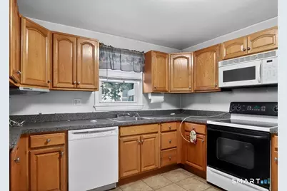 263 Oaklawn Avenue, Stamford, CT 06905 - Photo 15