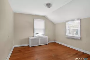 263 Oaklawn Ave, Stamford, CT 06905 - Photo 21