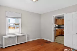 263 Oaklawn Ave, Stamford, CT 06905 - Photo 7