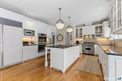 10 Pheasant Hill Road, Weston, CT 06883 - Photo 9