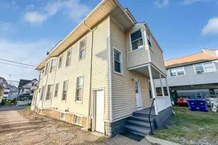 277 Maplewood Ave, Bridgeport, CT 06605 - Photo 21