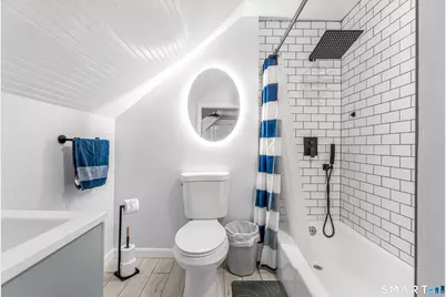 277 Maplewood Avenue, Bridgeport, CT 06605 - Photo 9