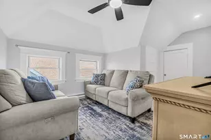 277 Maplewood Ave, Bridgeport, CT 06605 - Photo 3