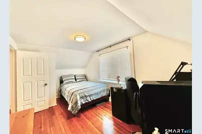 38 Woods End Road, Stamford, CT 06905 - Photo 21