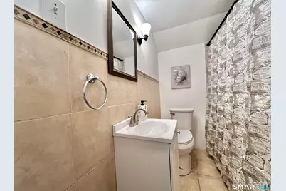 38 Woods End Road, Stamford, CT 06905 - Photo 15