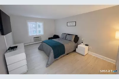 136 Deer Hill Avenue #A6, Danbury, CT 06810 - Photo 3