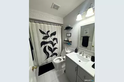 136 Deer Hill Avenue #A6, Danbury, CT 06810 - Photo 3