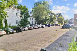 621 Farmington Ave, Hartford, CT 06105 - Photo 5