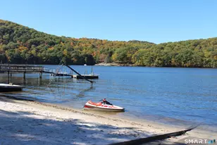 18 Brighton St, Danbury, CT 06811 - Photo 11