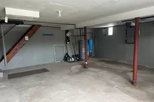 18 Brighton St, Danbury, CT 06811 - Photo 9