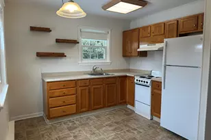 18 Brighton St, Danbury, CT 06811 - Photo 3