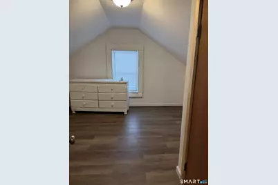 31 Winthrop Street, Meriden, CT 06451 - Photo 11