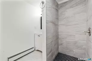 26 Mc Lean St, Hartford, CT 06114 - Photo 9