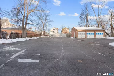 26 McLean Street #3, Hartford, CT 06114 - Photo 25