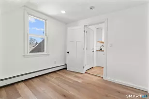 26 Mc Lean St, Hartford, CT 06114 - Photo 13