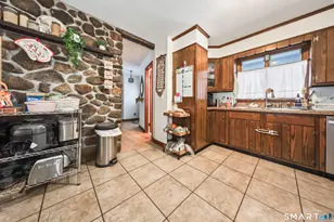 41 Trout Brook Dr, Naugatuck, CT 06770 - Photo 11