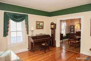 38 Greenwood St, New Britain, CT 06051 - Photo 9