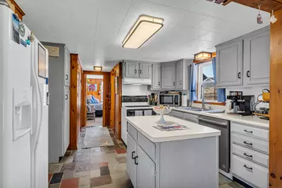 32 Bassett Lane, Madison, CT 06443 - Photo 13