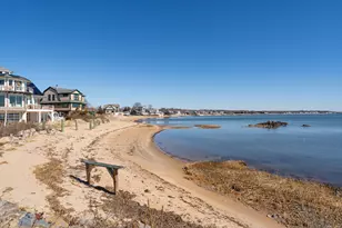 32 Bassett Ln, Madison, CT 06443 - Photo 3